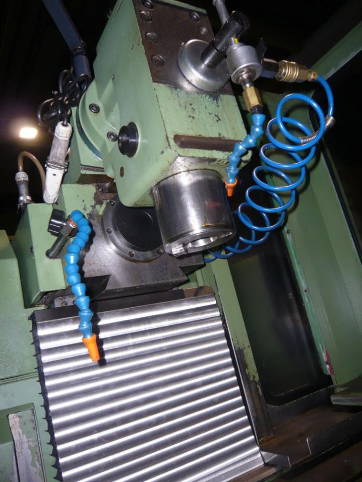 DECKEL FP 4A NC CNC- Fräsmaschine