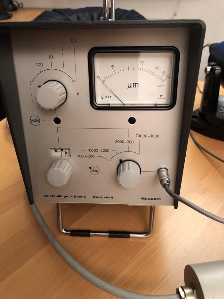 Reutlinger RS 12 863 Auswuchtgerät