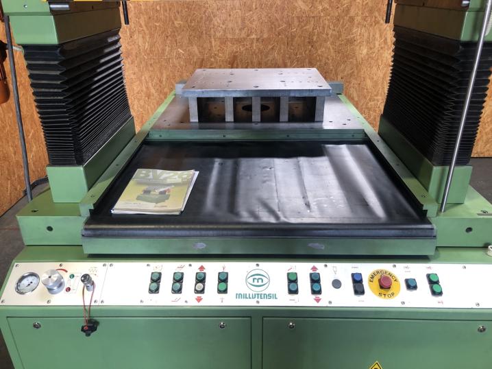 Millutensil BV 26 Tuschierpresse